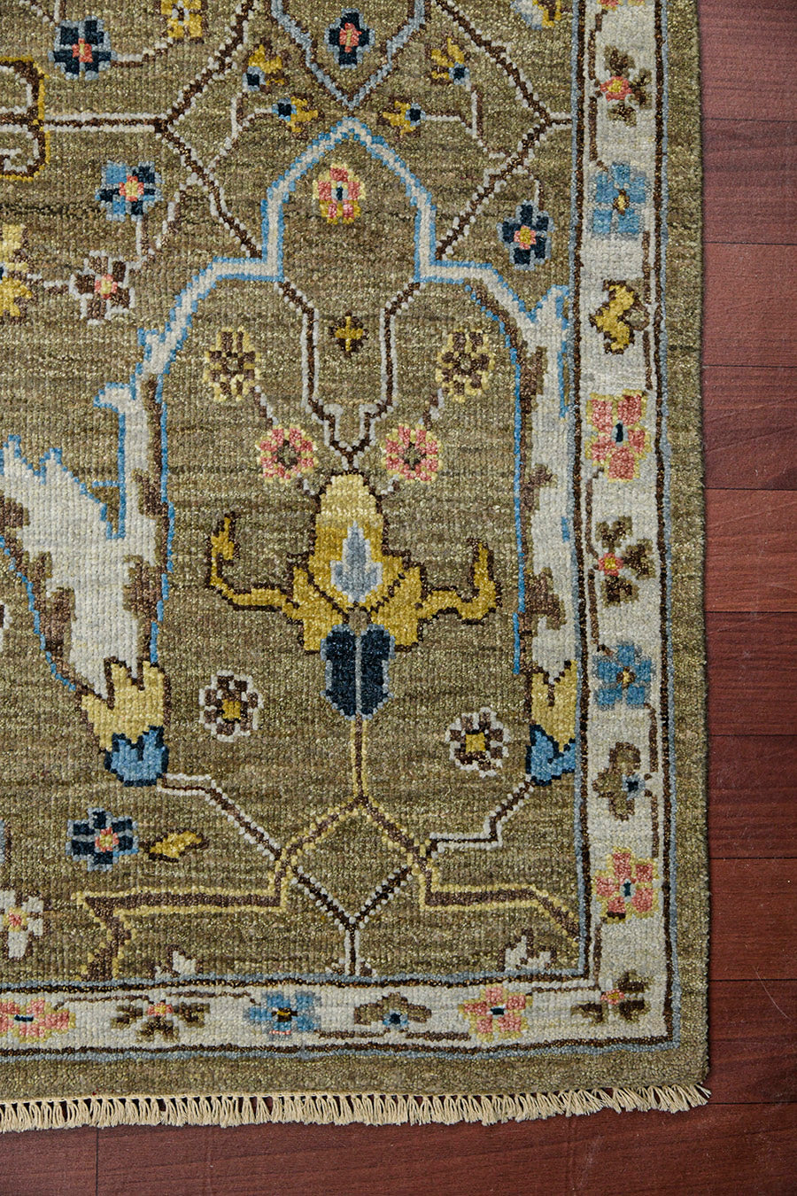 Ryan Hand Knotted Rug