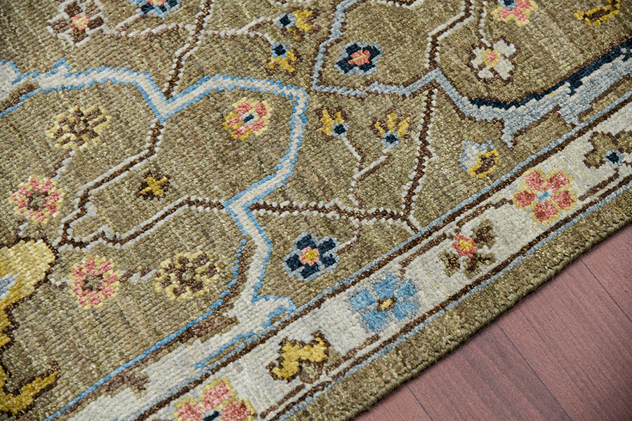 Ryan Hand Knotted Rug
