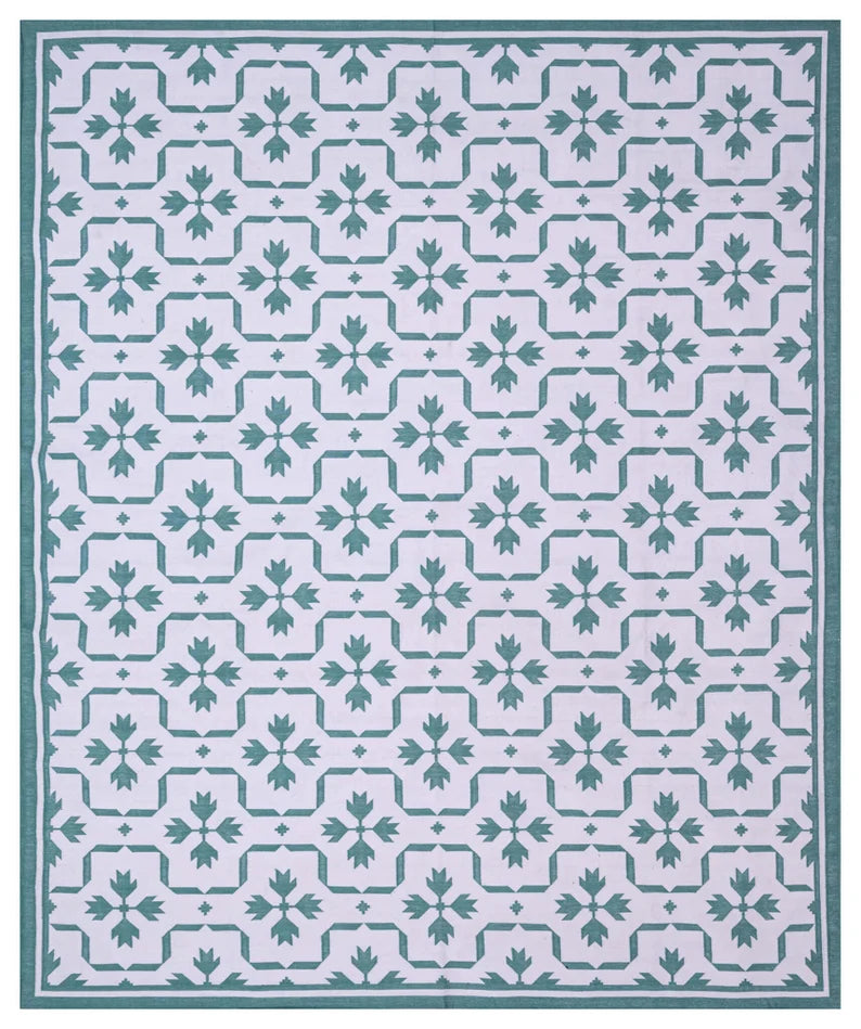 White & Blue Flower-Flatweave Dhurrie Rug
